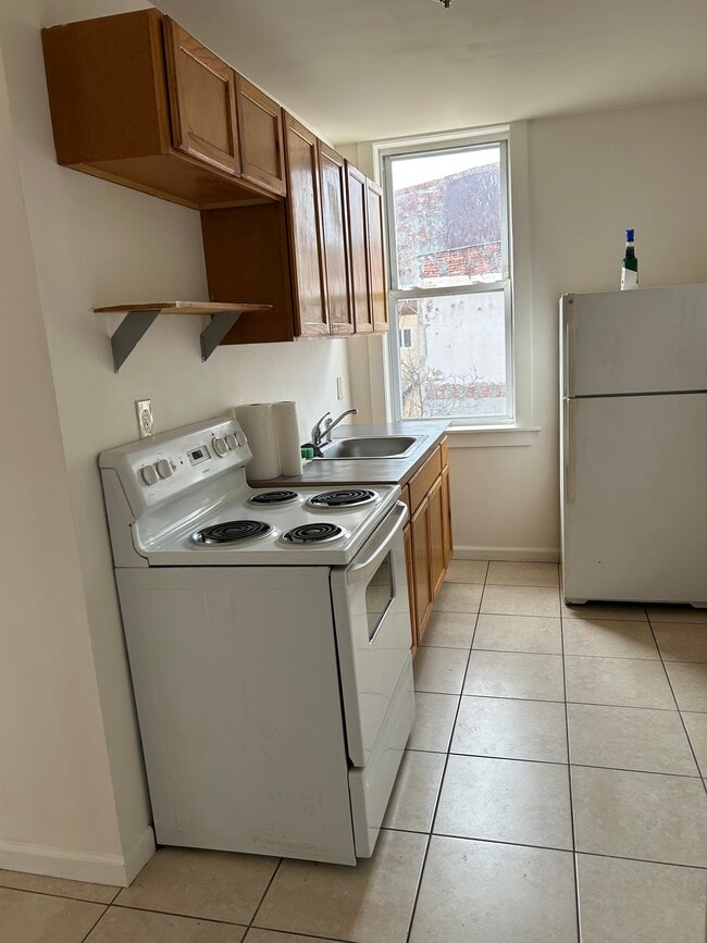 Foto del edificio - 3053 Frankford Ave