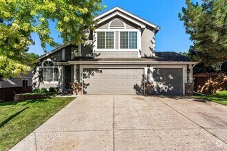 Building Photo - 9854 Salford Ln