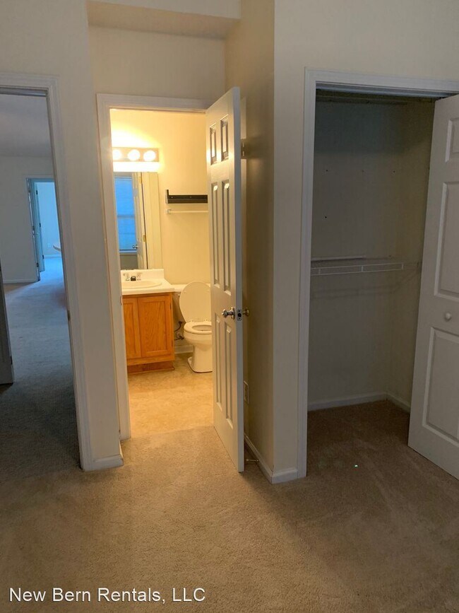 Foto del edificio - 2 br, 2 bath House - 3802 Blue Grass Court