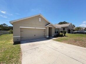 Building Photo - 9692 Pepper Tree Trl