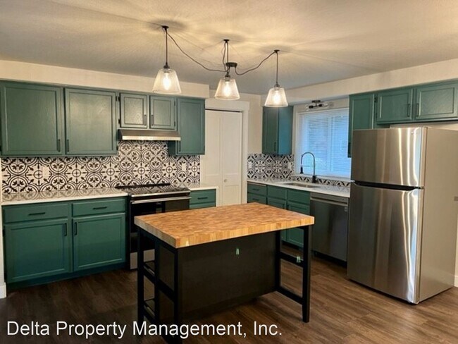 Foto del edificio - 3 br, 2 bath House - 131 75th ST SW