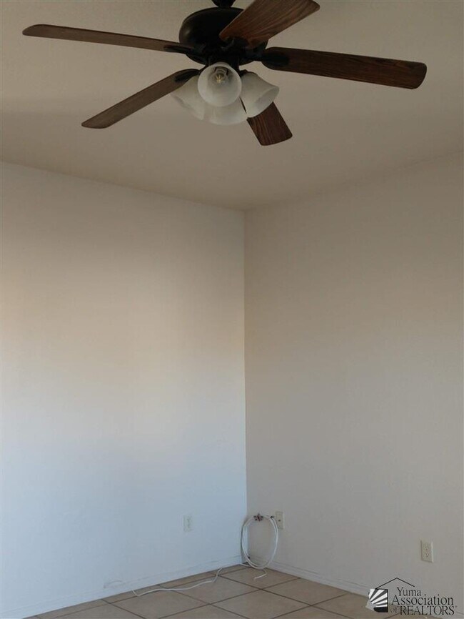 Foto del edificio - 10165 E 37th Pl