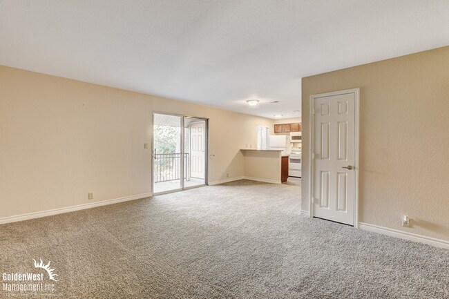 Foto del edificio - Amazing 2Bdm 2Ba Condo Located in the Guard-Gated Bella Vita Community!