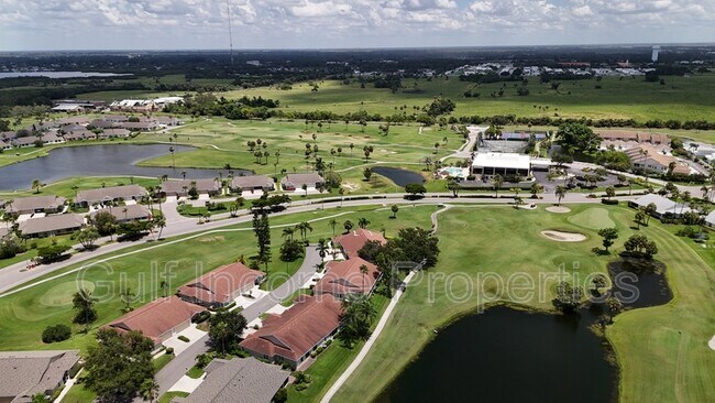 Foto del edificio - 2715 Terra Ceia Bay Blvd
