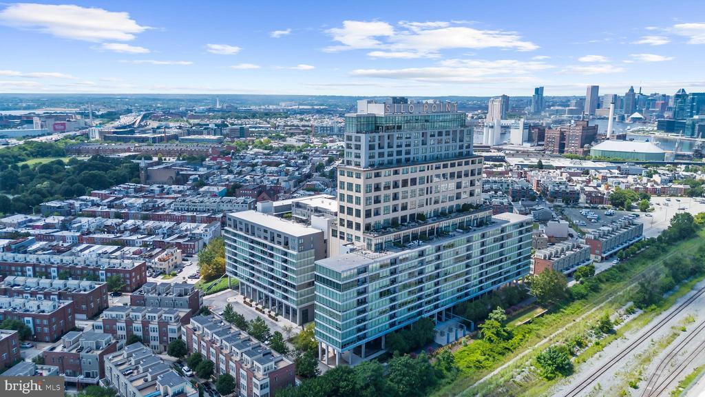 Foto principal - 1200 Steuart St