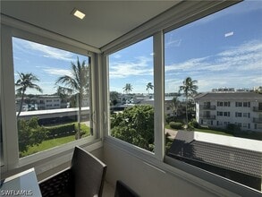 Building Photo - 3410 Gulf Shore Blvd N