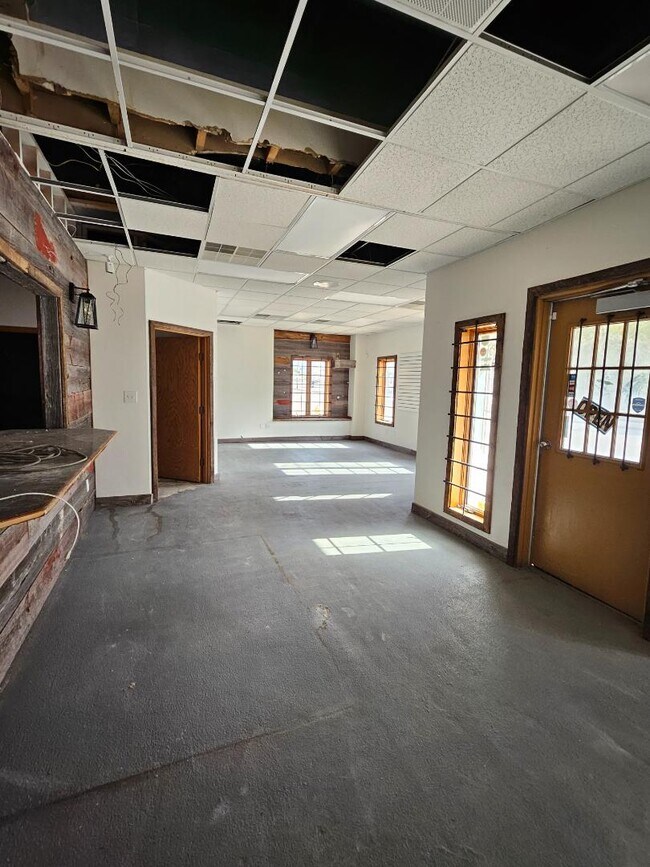 Foto del edificio - 1525 University Ave