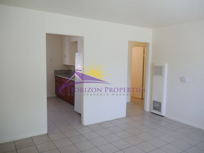 Building Photo - 1520-1526 Frienza Ave