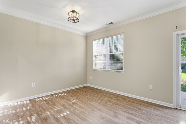 Foto del edificio - 9201 Wadsworth Ct