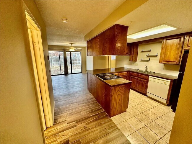 Foto del edificio - 3507 W Beechwood Dr