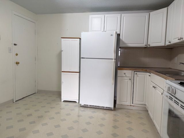 Foto del edificio - 2 Lancelot Court