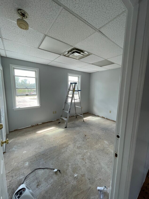 Bedroom 1 - 927 East St