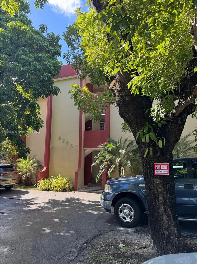 Building Photo - 4265 NW S Tamiami Canal Dr
