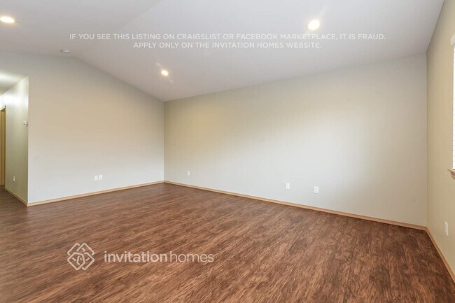 Foto del edificio - 18133 96th Ave E