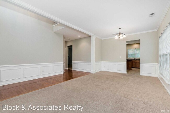 Foto del edificio - 4 br, 2.5 bath House - 2101 Addenbrock Drive