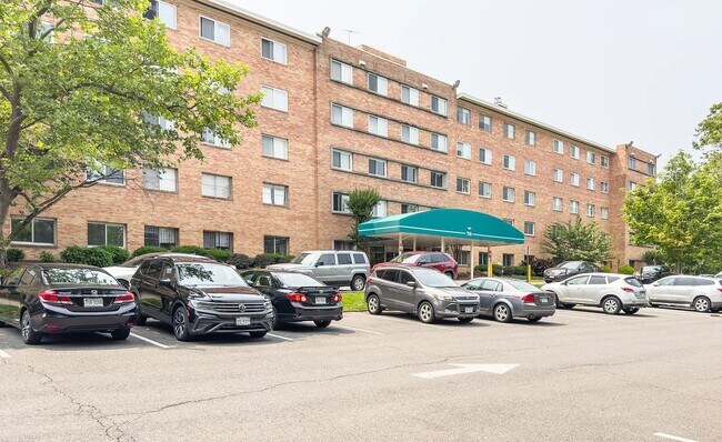 Foto del edificio - 750 S Dickerson St
