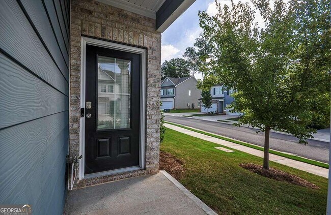 Building Photo - 5532 Donerail St