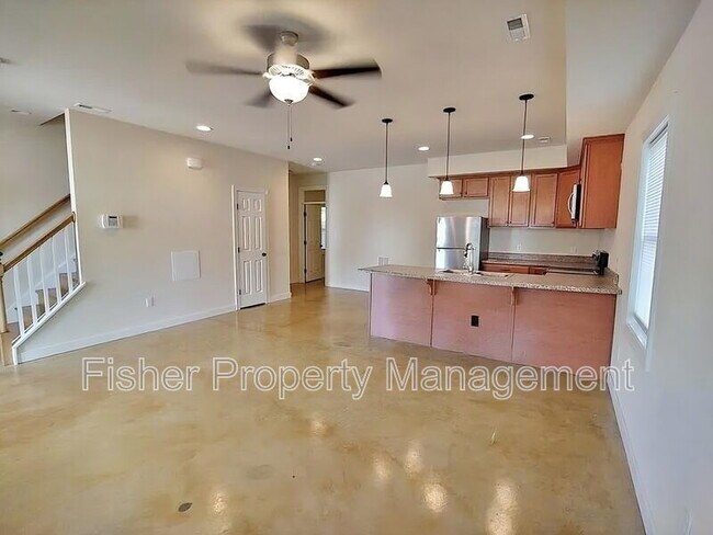 Foto del edificio - 2413 Carrington St