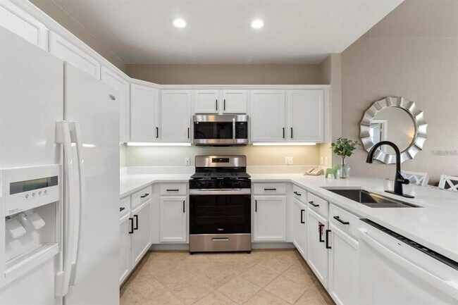 Building Photo - 1332 Seven Eagles Ct