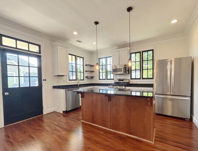 Foto del edificio - 184 Wingo St