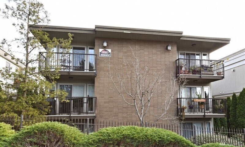 Primary Photo - 1016 6th Ave N