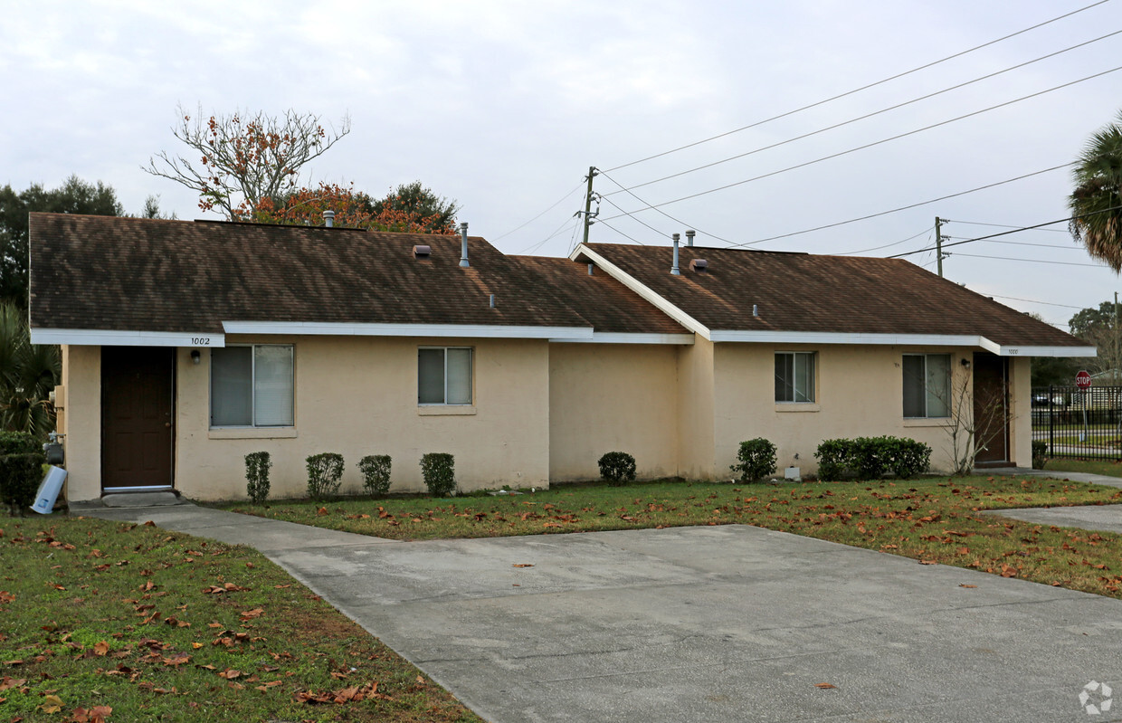 Primary Photo - Bay Pointe Apartments