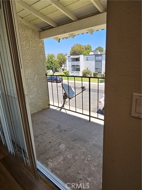 Building Photo - 10974 Rincon St