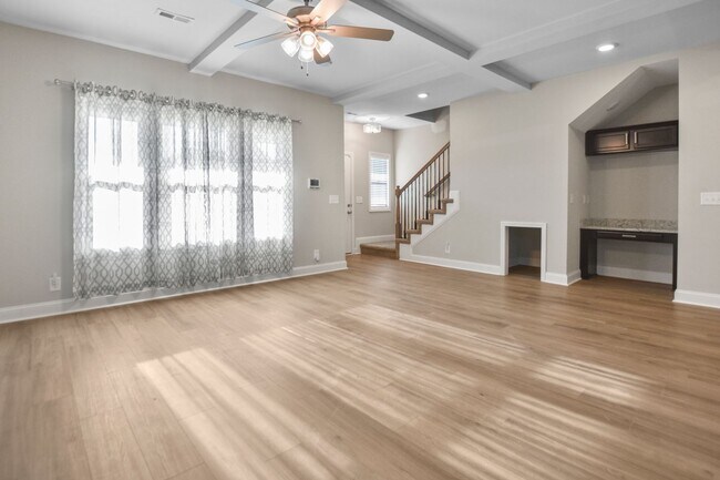 Foto del edificio - Pet Friendly Four Bedroom!