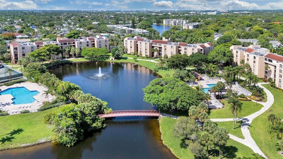 Foto principal - 955 Dotterel Rd