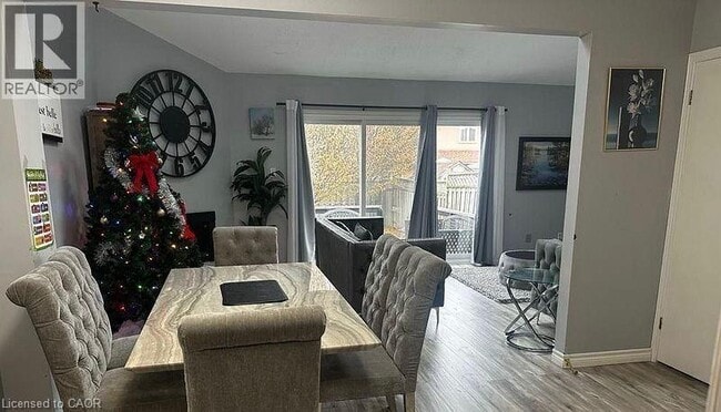 Building Photo - 21 Conestoga Rd