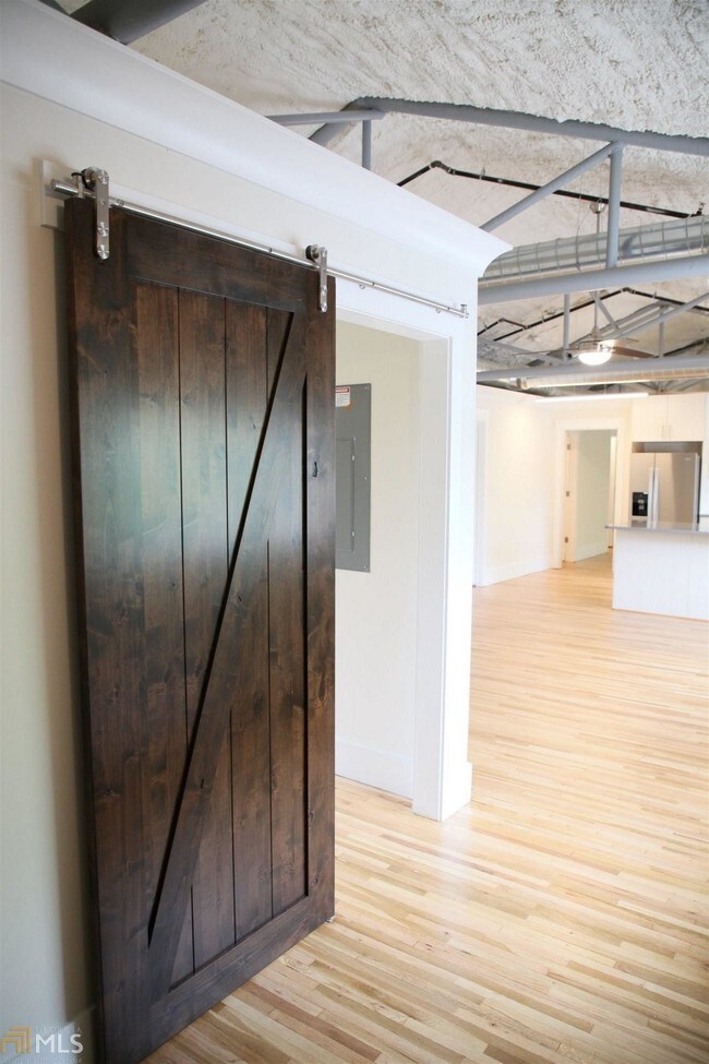 Foto del edificio - 510 Whitehall St SW