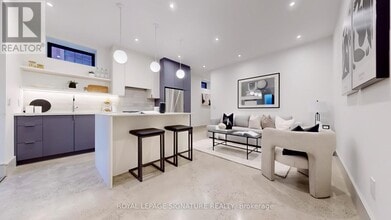 Building Photo - 82 Gough Ave