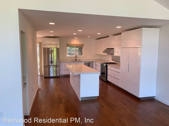 Foto del edificio - 3 br, 2 bath House - 3418 Terra Linda Drive