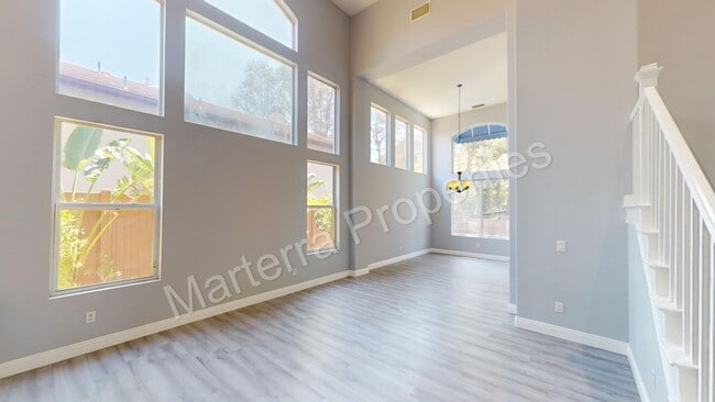 Building Photo - Beautiful Home in Anaheim Hills