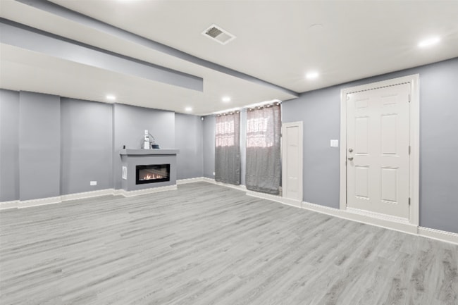 Photo - 4829 S St Lawrence Ave Apartment