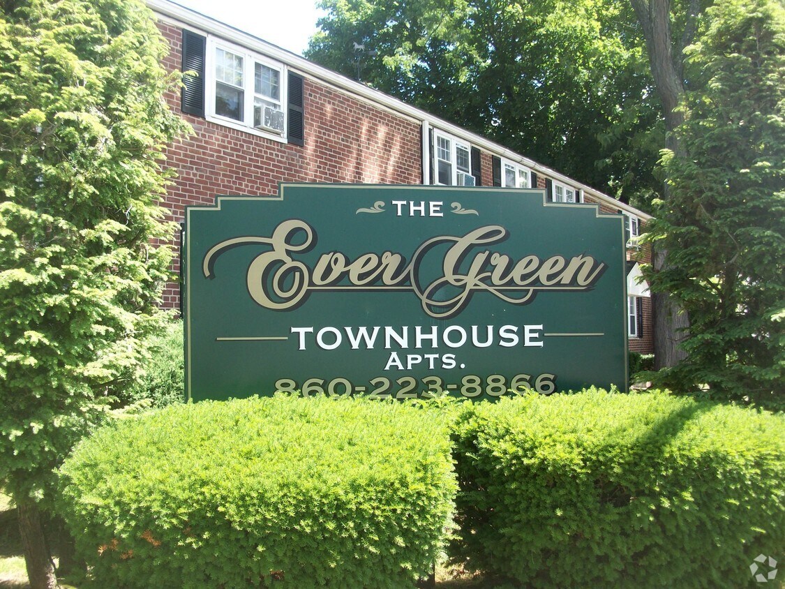Evergreen Town House Apartments Apartments in New Britain, CT