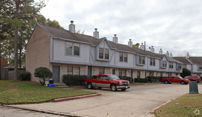 Primary Photo - Tilley Townhomes