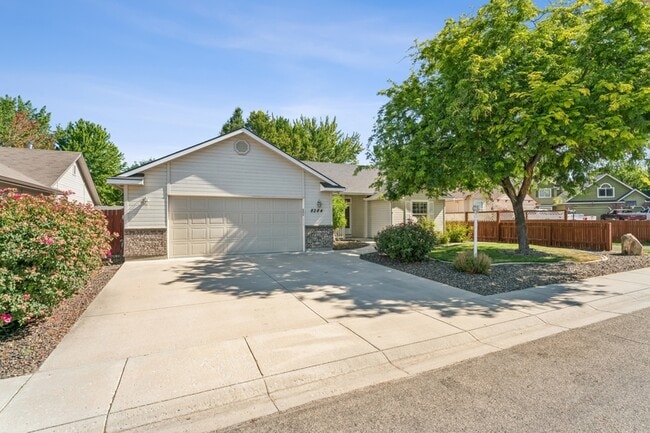 Building Photo - 8284 W Galactic Ct
