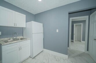 Building Photo - 1426 Telephone Rd