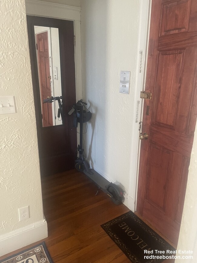 Photo - 63 Fellsway W Apartment