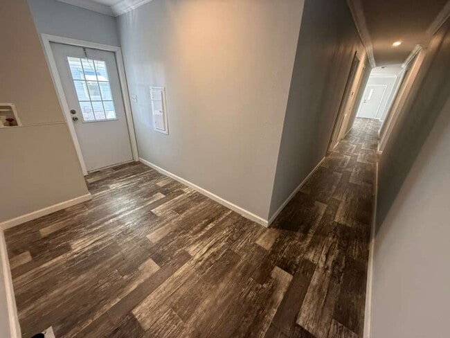 Building Photo - BEAUTIFUL +55 HOA COMMUNITY