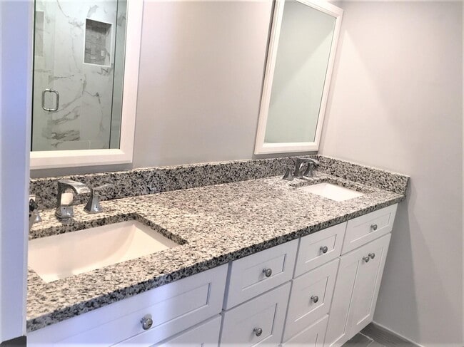 Foto del edificio - 2915 SW 22nd Cir