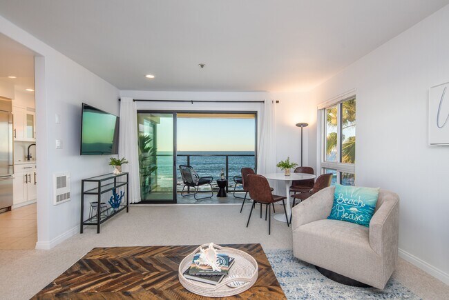 Building Photo - 457 Coast Blvd