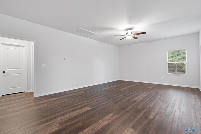 Foto del edificio - 162 Flintridge Dr