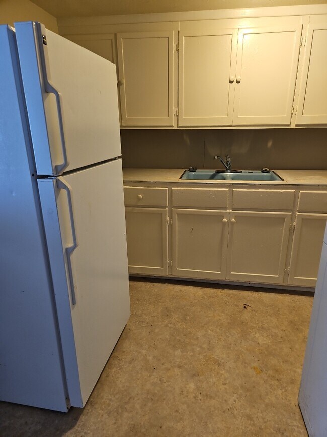 Foto del edificio - 1817 S Greeley Hwy