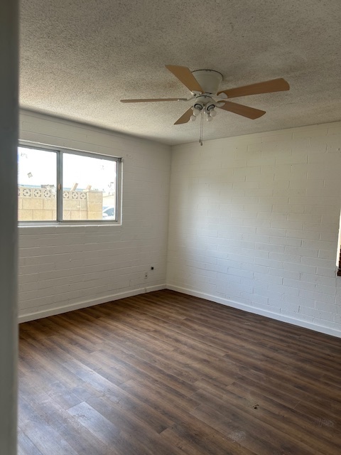 Foto del edificio - 3945 W Orange Dr