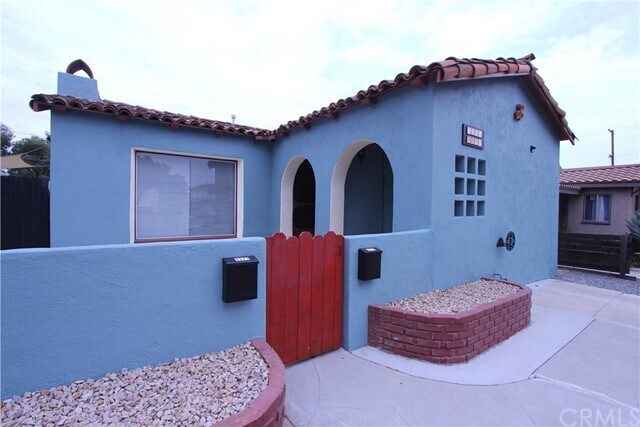 Foto del edificio - 3373 Falcon Ave
