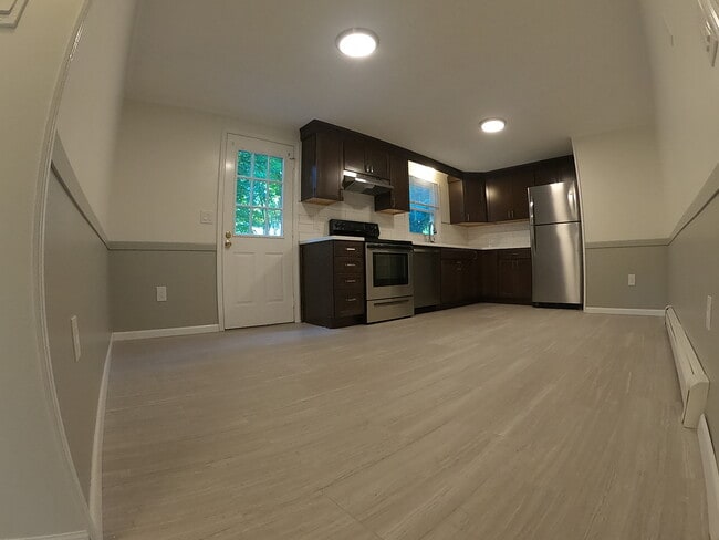 Photo - 19 Allen St Townhome