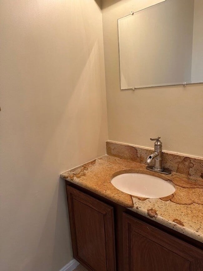 Building Photo - 5810 Severna Pl