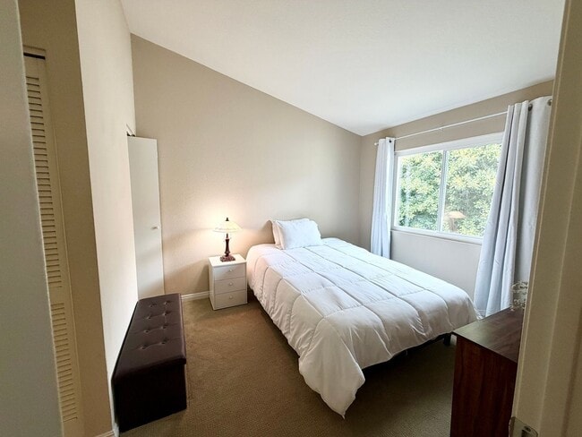 Foto del edificio - 76 Gavilan